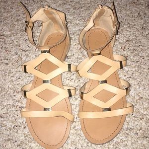 gladiator sandals!!